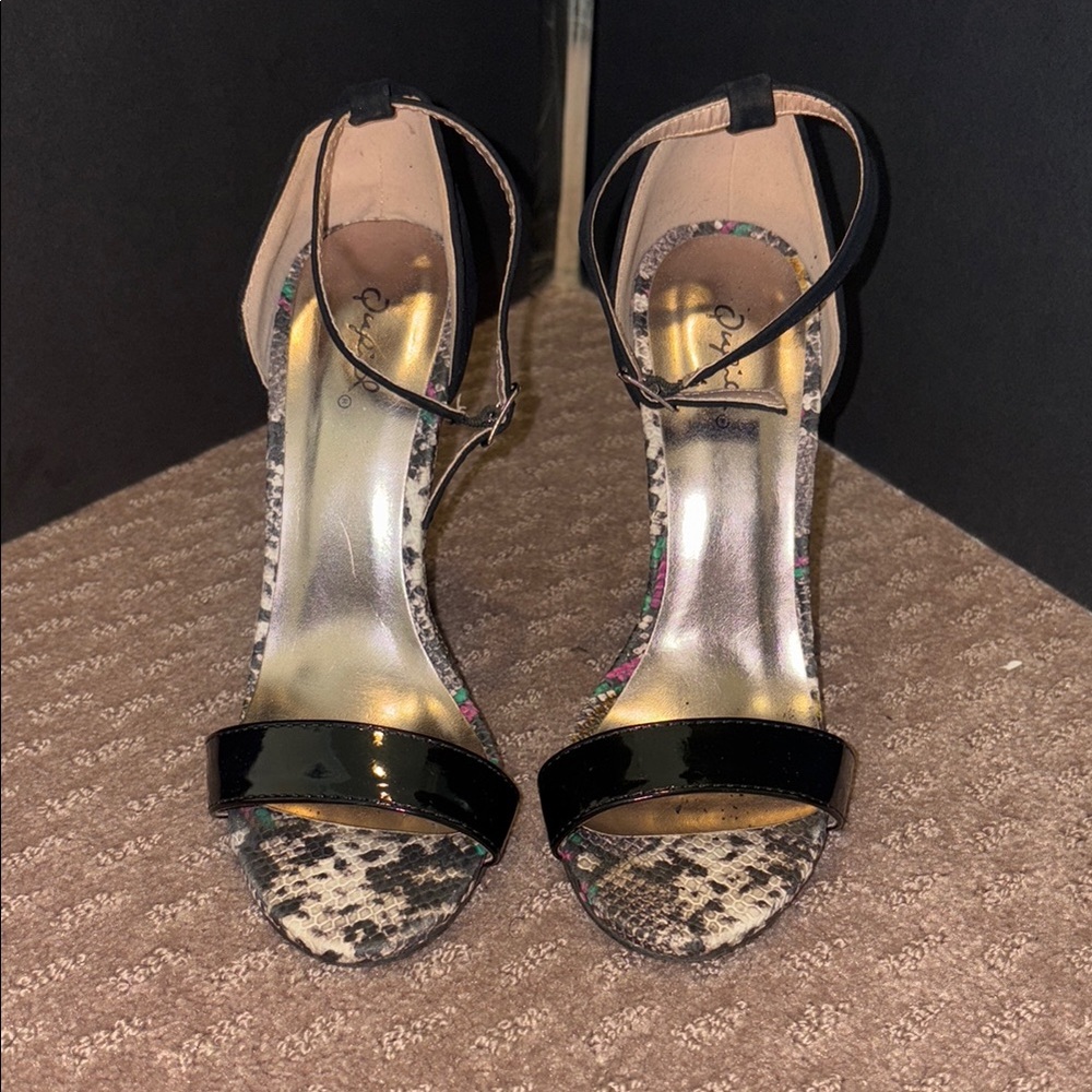 Black and Tan Women's Sandals